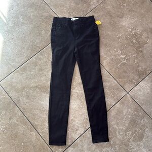 New with tags RSQ black skinny jeans size 12